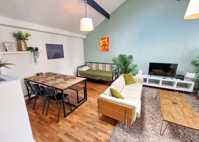 2 Bed Northern Quarter Loft Conversion City Centre